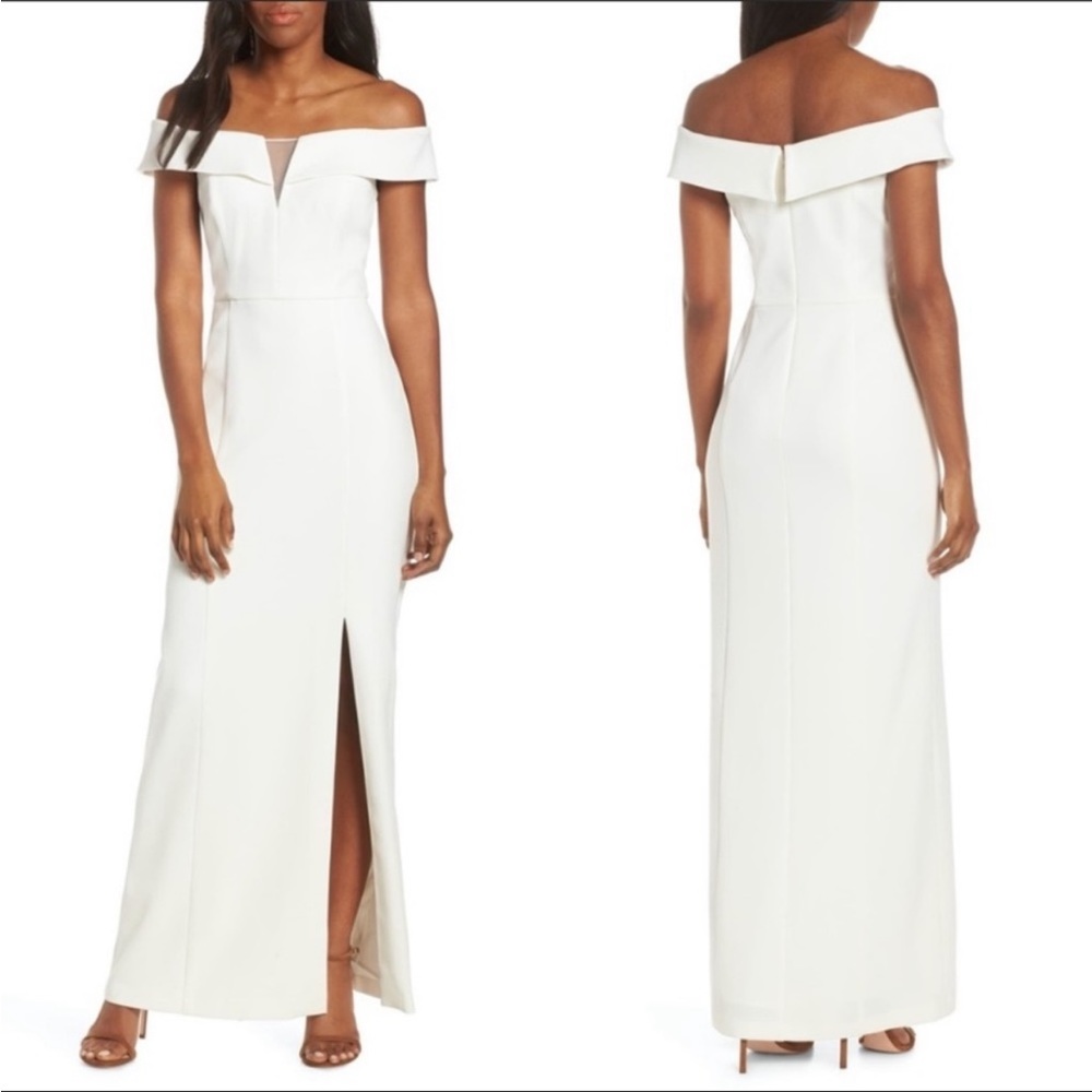 VINCE CAMUTO - Notched Off the Shoulder Slit Crepe Gown - SIZE 8